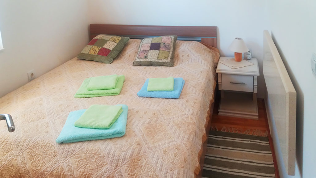 Apartman Pazova - Spavaća soba - Francuski ležaj